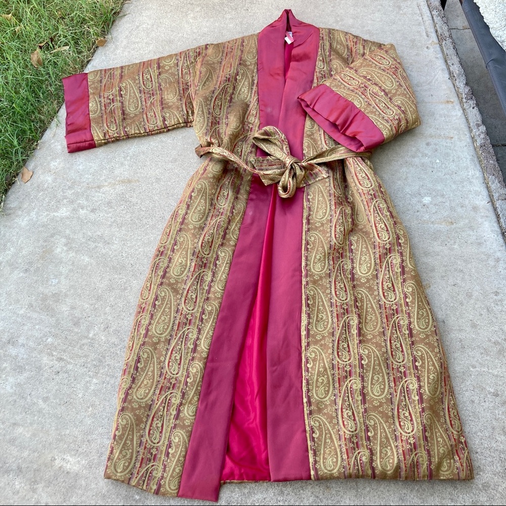 Vintage Silky Thick robe paisley Warm Floral Red